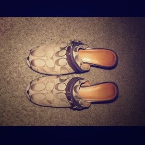 Coach Slides with heel